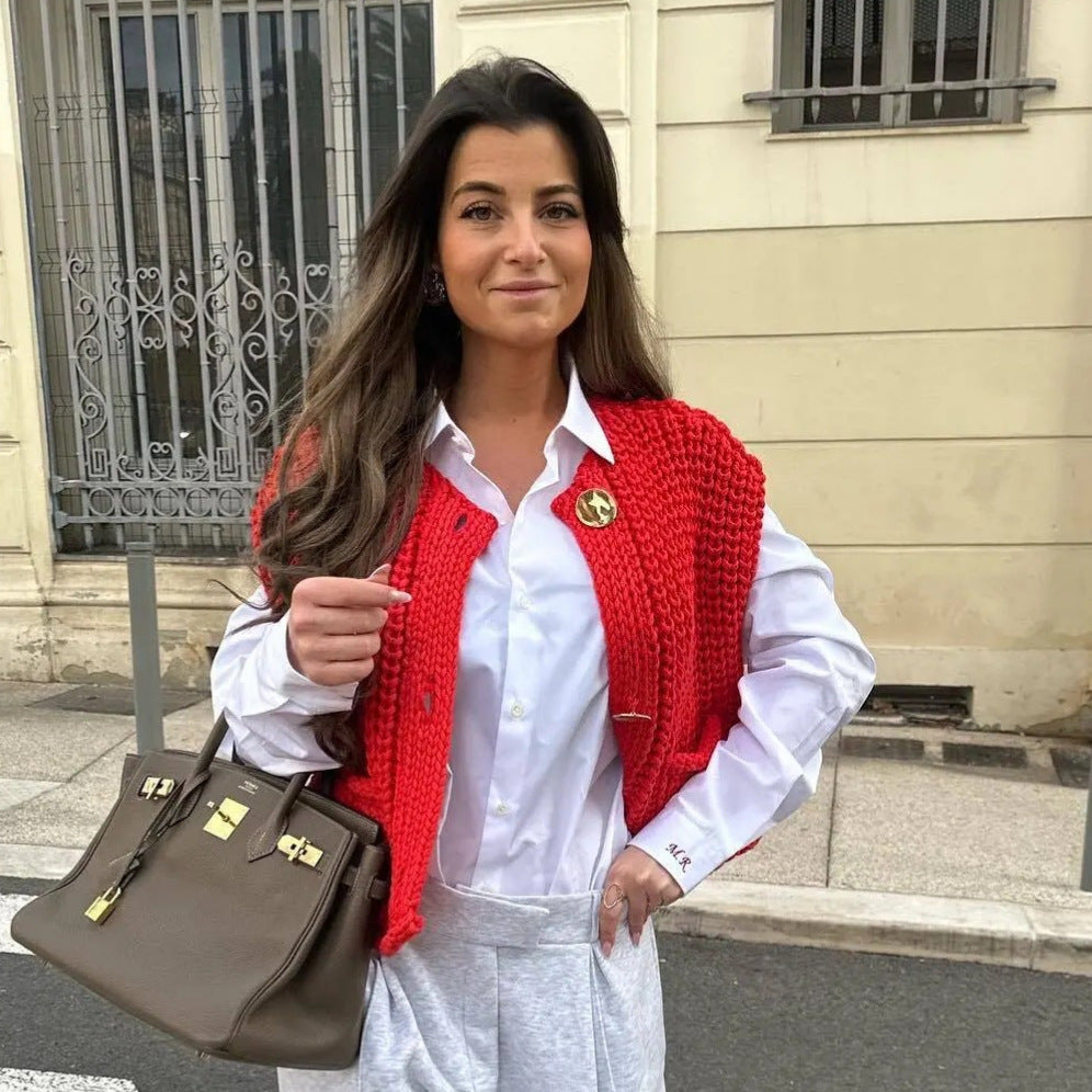 Elegantly Styled Cardigan for Everyday Wear