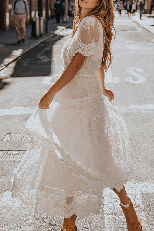 Classic Vintage Dress with a Flattering Fit