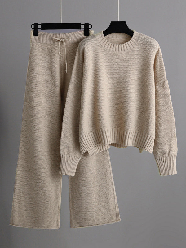 Beautifully Finished Sweater in a Timeless Design