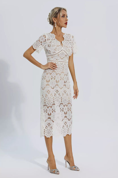 Polished Dress with an Effortless Classic Look