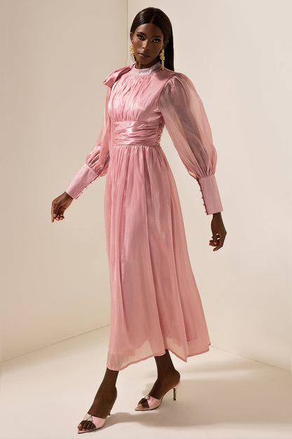 Beautifully Crafted Dress in a Classic Style
