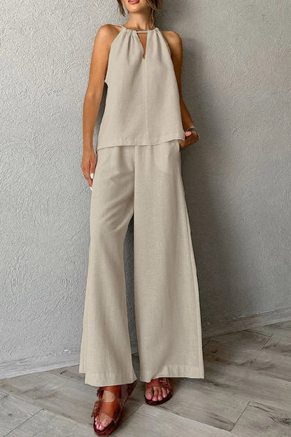 A Vintage Style Pants with Delicate Timeless Details