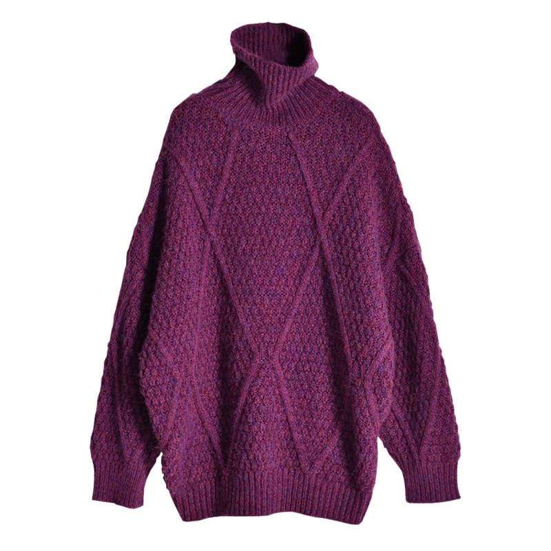 Classic Vintage Sweater with a Flattering Fit