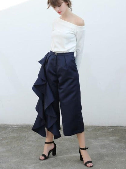 Sophisticated Pants with a Clean Classic Look