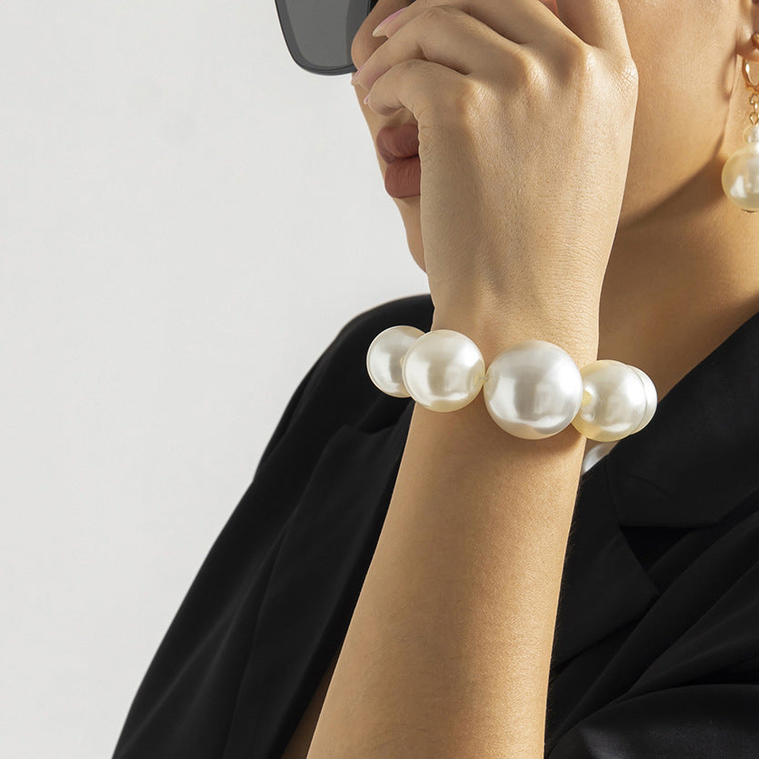 Bracelet white k2032.
