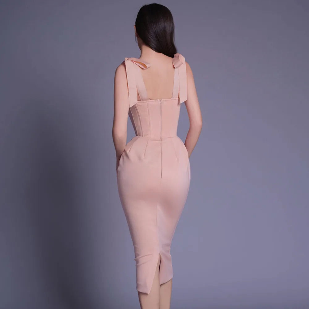 Polished Dress with an Effortless Classic Look