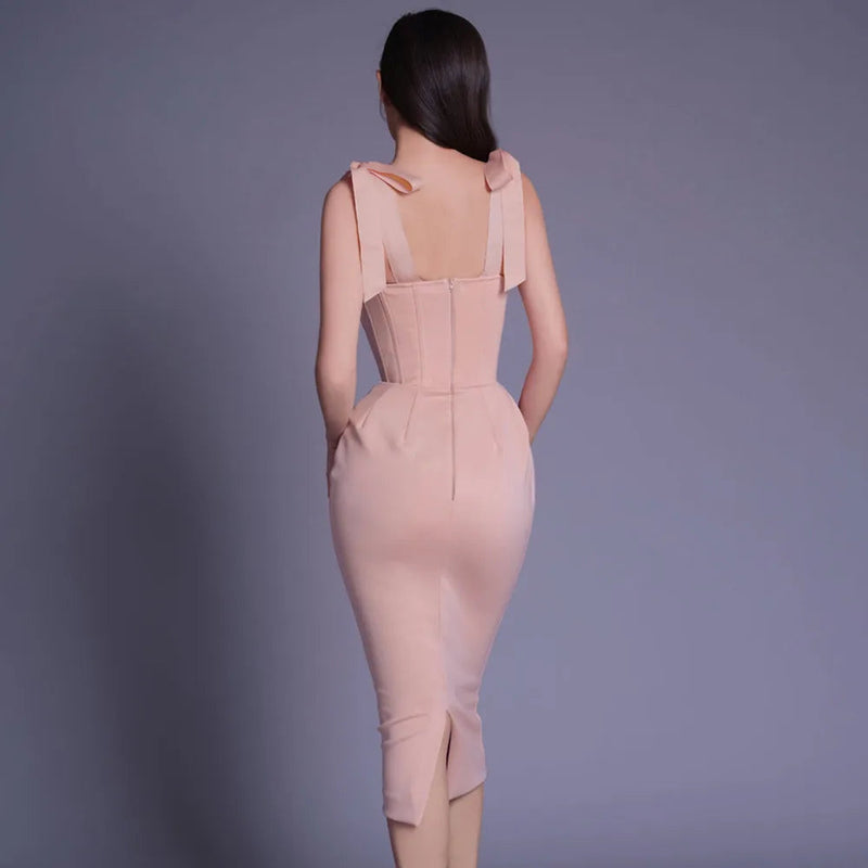 Polished Dress with an Effortless Classic Look