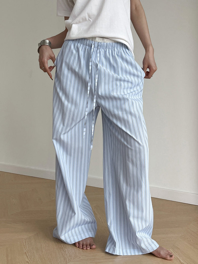 Sophisticated Pants with a Clean Classic Look