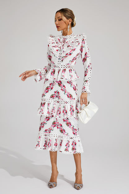 Sophisticated Dress with a Clean Classic Look