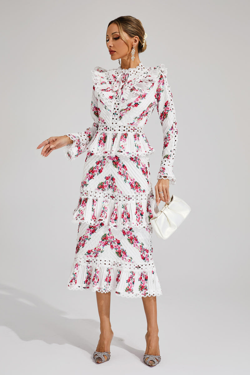 Sophisticated Dress with a Clean Classic Look