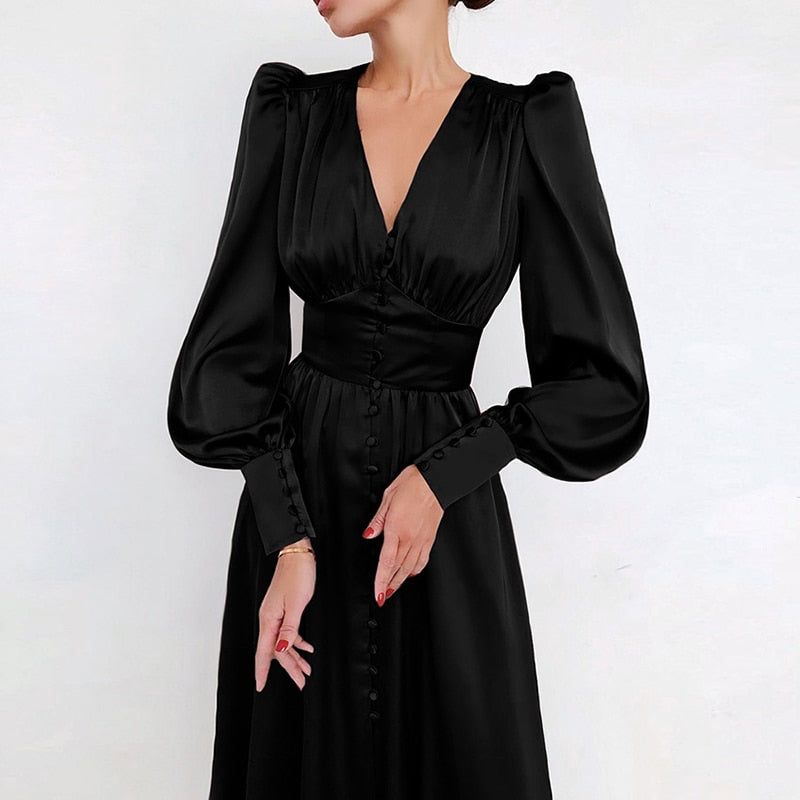 A Vintage Style Dress with Delicate Timeless Details