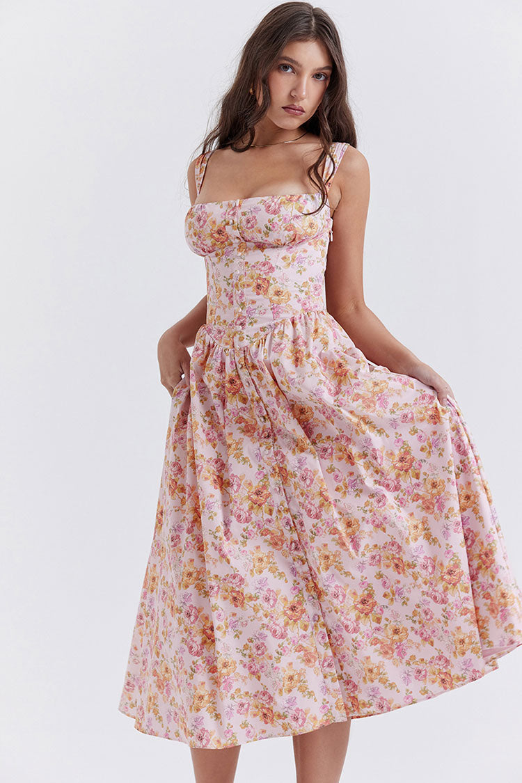 Classic Vintage Dress with a Flattering Fit