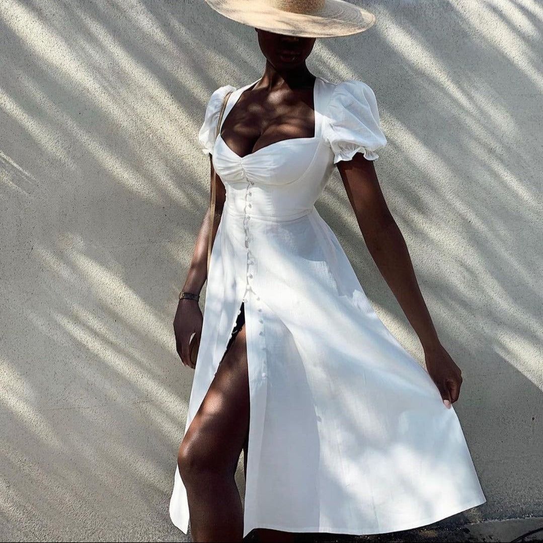 Effortlessly Elegant Dress with a Timeless Design