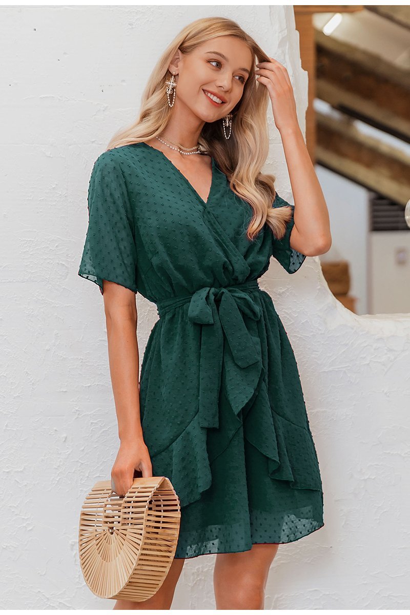 Beautifully Crafted Dress in a Classic Style