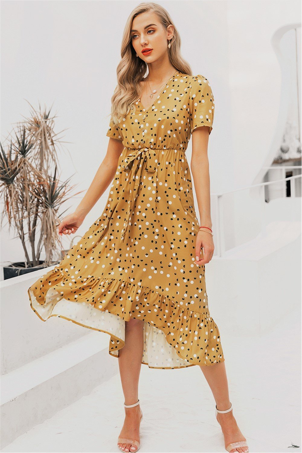 Polished Dress with an Effortless Classic Look